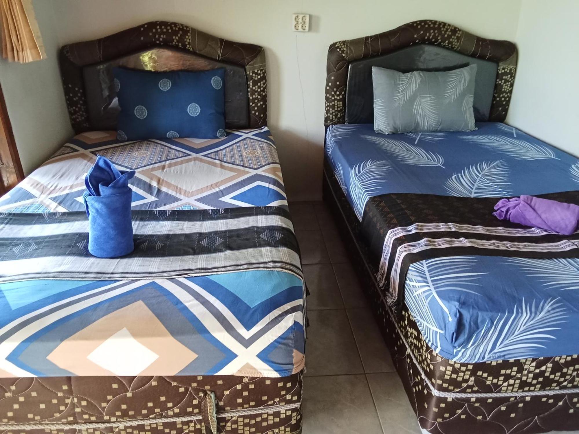 Feby'S Homestay Ekas Habitación foto